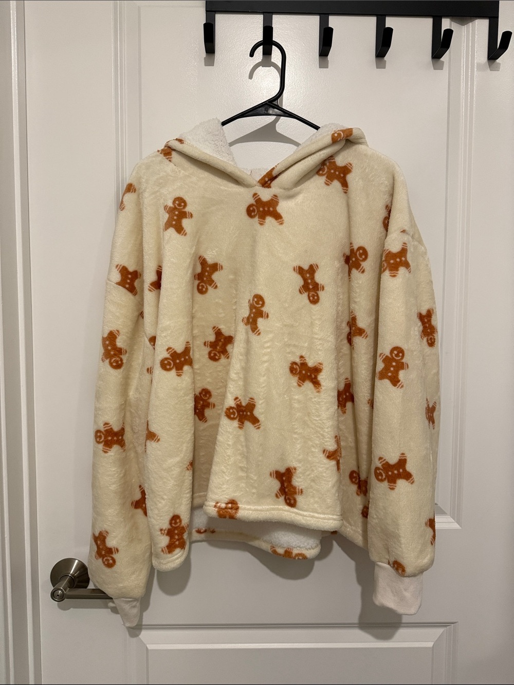Cozy Cream Gingerbread Print Hooded Plush Poncho